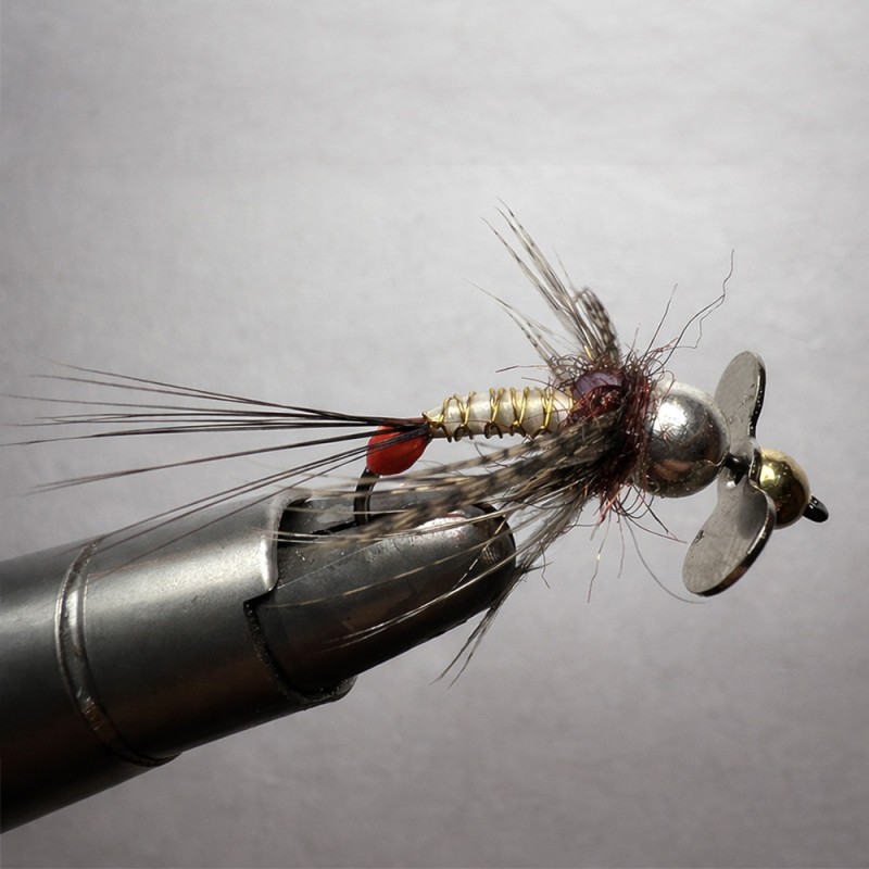 Spinfly Garage Iron Bee 2 g